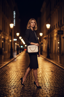 Béžová kožená crossbody kabelka Michael Kors