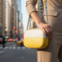 Plátěná dvoubarevná crossbody kabelka Michael Kors