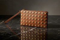 Černá kožená psací taška Michael Kors