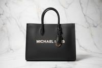 Černá kožená kabelka Michael Kors