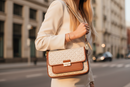 Béžová látková crossbody kabelka Michael Kors