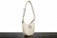 Dámská kabelka Guess Jeans Bianco z polyuretanu